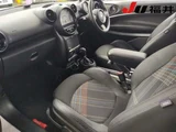 2014 MINI Paceman Sedan for sale, Japanese used car export - photo 5 of 6 | GULJI TRADERS