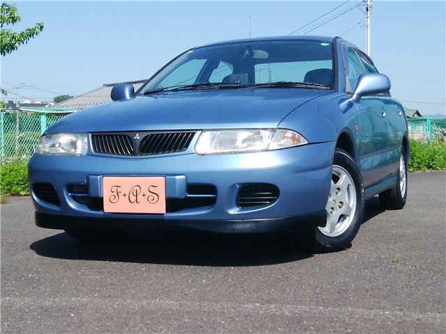 1997 Mitsubishi Carisma LS Sedan for sale, Japanese used car export - photo 1 of 45 | GULJI TRADERS