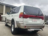 1997 Mitsubishi Challenger 3.0 XR Wide 4WD Coupe for sale, Japanese used car export - photo 8 of 78 | GULJI TRADERS