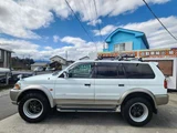 2000 Mitsubishi Challenger 3.5 X 4WD Coupe for sale, Japanese used car export - photo 5 of 72 | GULJI TRADERS