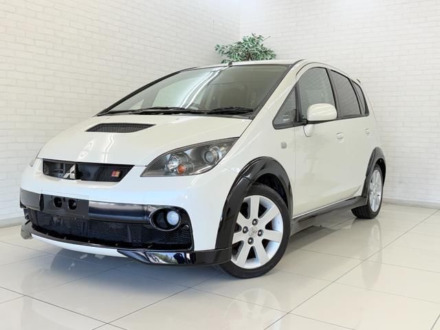 2006 Mitsubishi Colt - photo 1 2006 Mitsubishi Colt Sedan for sale, Japanese used car export | GULJI TRADERS