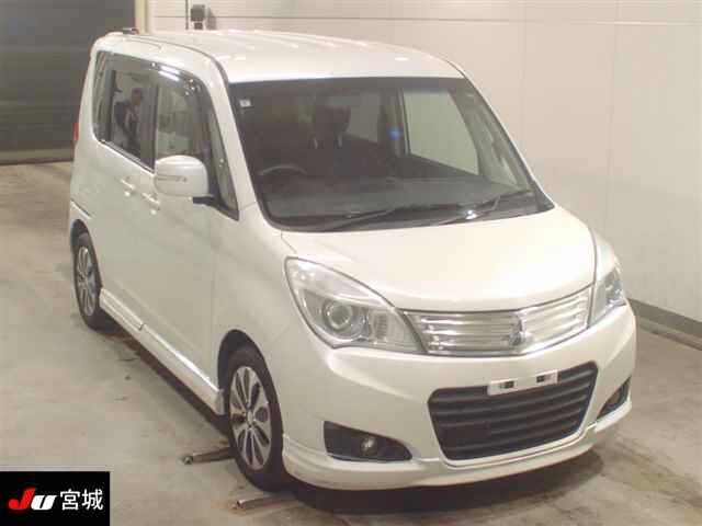 2015 Mitsubishi Delica D:2 4WD S - photo 1 2015 Mitsubishi Delica D:2 4WD S Sedan for sale, Japanese used car export | GULJI TRADERS