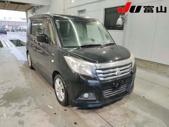 2017 Mitsubishi Delica D:2 Hybrid MX Sedan for sale, Japanese used car export | GULJI TRADERS