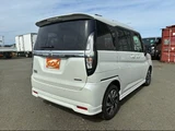 2024 Mitsubishi Delica D:2 4WD Hybrid MV Sedan for sale, Japanese used car export - photo 2 of 20 | GULJI TRADERS