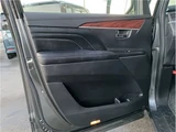 2019 Mitsubishi Delica D:5 P Sedan for sale, Japanese used car export - photo 22 of 31 | GULJI TRADERS