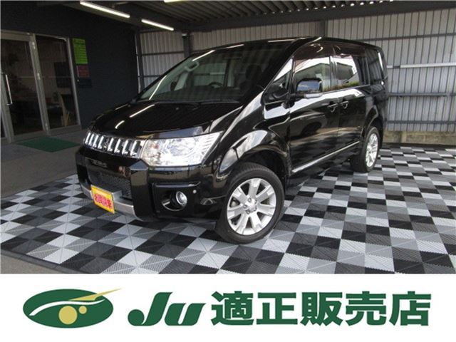 2019 Mitsubishi Delica D:5 D Sedan for sale, Japanese used car export - photo 1 of 31 | GULJI TRADERS