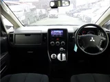 2019 Mitsubishi Delica D:5 D Sedan for sale, Japanese used car export - photo 5 of 15 | GULJI TRADERS