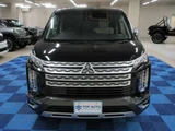 2019 Mitsubishi Delica D:5 2.2 P Diesel Turbo 4WD TV Sedan for sale, Japanese used car export - photo 3 of 52 | GULJI TRADERS