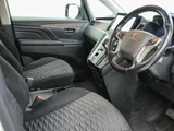 2019 Mitsubishi Delica D:5 2.2 P 4WD Sedan for sale, Japanese used car export - photo 17 of 73 | GULJI TRADERS