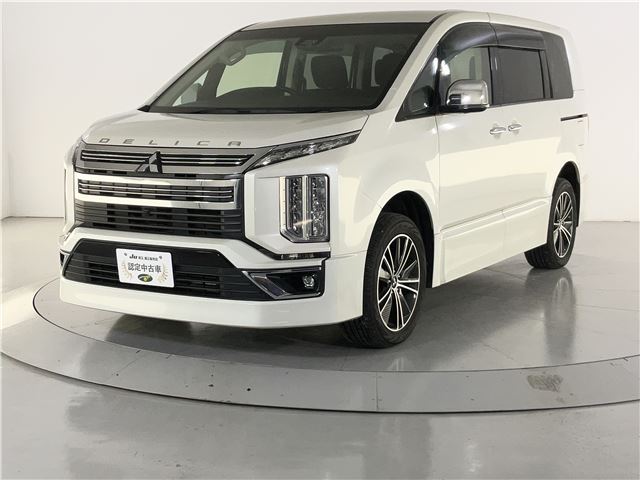 2019 Mitsubishi Delica D:5 4WD Sedan for sale, Japanese used car export - photo 1 of 67 | GULJI TRADERS