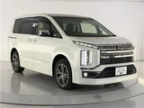 2019 Mitsubishi Delica D:5 4WD Sedan for sale, Japanese used car export - photo 4 of 67 | GULJI TRADERS