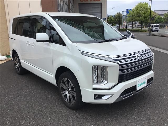 2019 Mitsubishi Delica D:5 G 4WD - photo 1 2019 Mitsubishi Delica D:5 G 4WD Sedan for sale, Japanese used car export - photo 1 of 24 | GULJI TRADERS