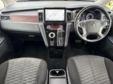 2019 Mitsubishi Delica D:5 P 4WD Sedan for sale, Japanese used car export - photo 3 of 22 | GULJI TRADERS