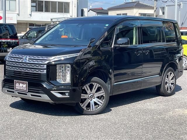 2019 Mitsubishi Delica D:5 G 4WD - photo 1 2019 Mitsubishi Delica D:5 G 4WD Sedan for sale, Japanese used car export - photo 1 of 24 | GULJI TRADERS