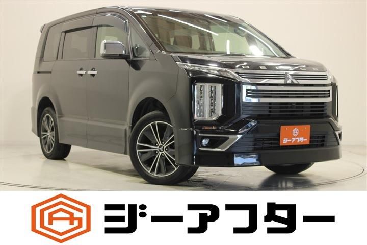 2019 Mitsubishi Delica D:5 2.3URBAN - photo 1 2019 Mitsubishi Delica D:5 2.3URBAN Sedan for sale, Japanese used car export - photo 1 of 30 | GULJI TRADERS
