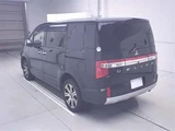 2019 Mitsubishi Delica D:5 4WD P Sedan for sale, Japanese used car export - photo 2 of 12 | GULJI TRADERS