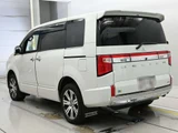 2019 Mitsubishi Delica D:5 P 4WD Sedan for sale, Japanese used car export - photo 6 of 12 | GULJI TRADERS
