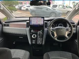 2019 Mitsubishi Delica D:5 4WD Sedan for sale, Japanese used car export - photo 6 of 24 | GULJI TRADERS