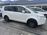 2019 Mitsubishi Delica D:5 2.0 M Sedan for sale, Japanese used car export - photo 3 of 10 | GULJI TRADERS