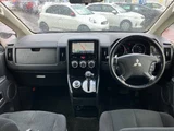 2019 Mitsubishi Delica D:5 4WD Sedan for sale, Japanese used car export - photo 6 of 24 | GULJI TRADERS