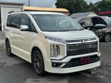 2019 Mitsubishi Delica D:5 G Sedan for sale, Japanese used car export - photo 13 of 23 | GULJI TRADERS