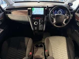 2019 Mitsubishi Delica D:5 2.2 P Diesel Turbo 4W Sedan for sale, Japanese used car export - photo 9 of 9 | GULJI TRADERS