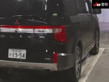 2019 Mitsubishi Delica D:5 4WD Sedan for sale, Japanese used car export - photo 8 of 9 | GULJI TRADERS