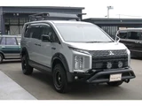 2020 Mitsubishi Delica D:5 2.2 M Diesel Turbo 4WD Sedan for sale, Japanese used car export - photo 4 of 63 | GULJI TRADERS