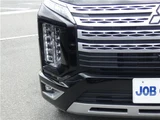 2020 Mitsubishi Delica D:5 2.2 P Diesel Turbo 4WD Sedan for sale, Japanese used car export - photo 6 of 76 | GULJI TRADERS