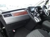 2020 Mitsubishi Delica D:5 2.2 P Diesel Turbo 4WD Sedan for sale, Japanese used car export - photo 37 of 76 | GULJI TRADERS