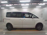 2020 Mitsubishi Delica D:5 Sedan for sale, Japanese used car export - photo 2 of 10 | GULJI TRADERS