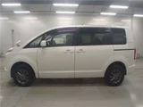 2020 Mitsubishi Delica D:5 Sedan for sale, Japanese used car export - photo 5 of 10 | GULJI TRADERS