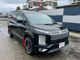 2020 Mitsubishi Delica D:5 2.2 G Diesel Turbo 4WD Sedan for sale, Japanese used car export - photo 2 of 69 | GULJI TRADERS