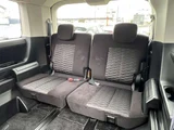2020 Mitsubishi Delica D:5 2.2 G Diesel Turbo 4WD Sedan for sale, Japanese used car export - photo 18 of 69 | GULJI TRADERS