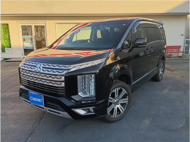 2020 Mitsubishi Delica D:5 G Sedan for sale, Japanese used car export - photo 1 of 51 | GULJI TRADERS