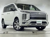 2020 Mitsubishi Delica D:5 P 4WD Sedan for sale, Japanese used car export - photo 1 of 24 | GULJI TRADERS