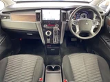 2020 Mitsubishi Delica D:5 P 4WD Sedan for sale, Japanese used car export - photo 2 of 23 | GULJI TRADERS
