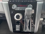 2020 Mitsubishi Delica D:5 4WD Sedan for sale, Japanese used car export - photo 19 of 24 | GULJI TRADERS