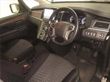 2020 Mitsubishi Delica D:5 4WD D-TB Sedan for sale, Japanese used car export - photo 3 of 12 | GULJI TRADERS