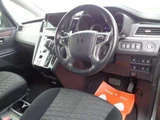 2020 Mitsubishi Delica D:5 2.2 G Diesel Turbo Sedan for sale, Japanese used car export - photo 5 of 24 | GULJI TRADERS
