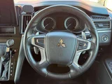 2020 Mitsubishi Delica D:5 2.2 P Diesel Turbo 4WD Sedan for sale, Japanese used car export - photo 4 of 24 | GULJI TRADERS