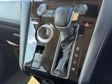 2020 Mitsubishi Delica D:5 2.2 P Diesel Turbo 4WD Sedan for sale, Japanese used car export - photo 9 of 24 | GULJI TRADERS
