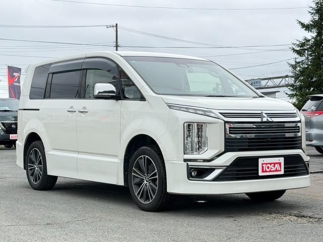 2020 Mitsubishi Delica D:5 G - photo 1 2020 Mitsubishi Delica D:5 G Sedan for sale, Japanese used car export - photo 1 of 9 | GULJI TRADERS
