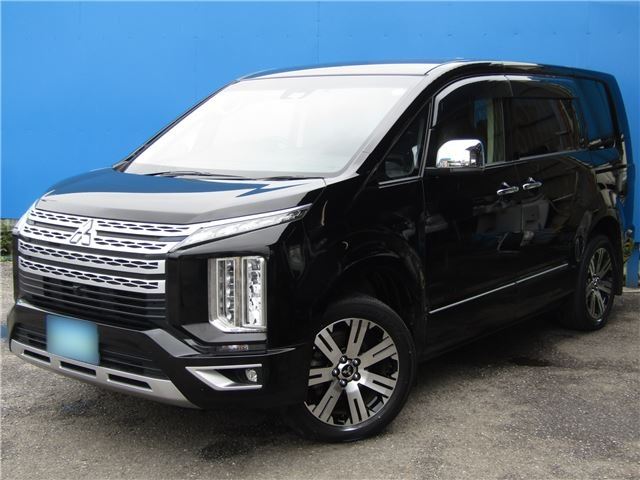 2021 Mitsubishi Delica D:5 P 4WD Sedan for sale, Japanese used car export | GULJI TRADERS