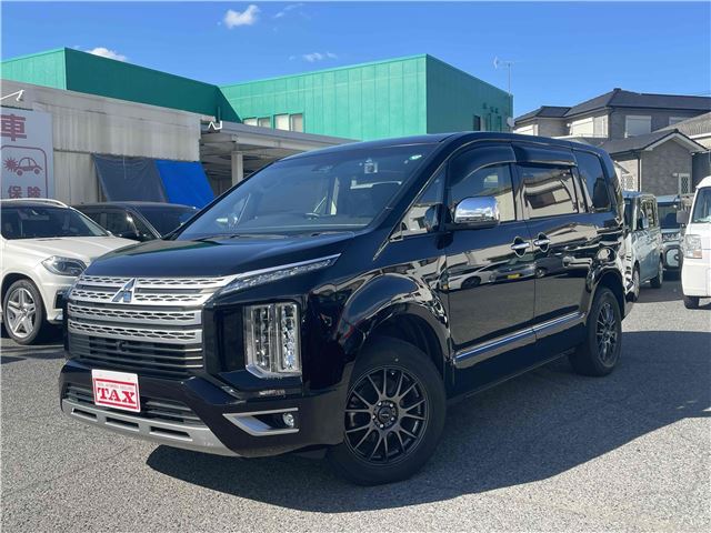 2021 Mitsubishi Delica D:5 P Sedan for sale, Japanese used car export - photo 1 of 27 | GULJI TRADERS