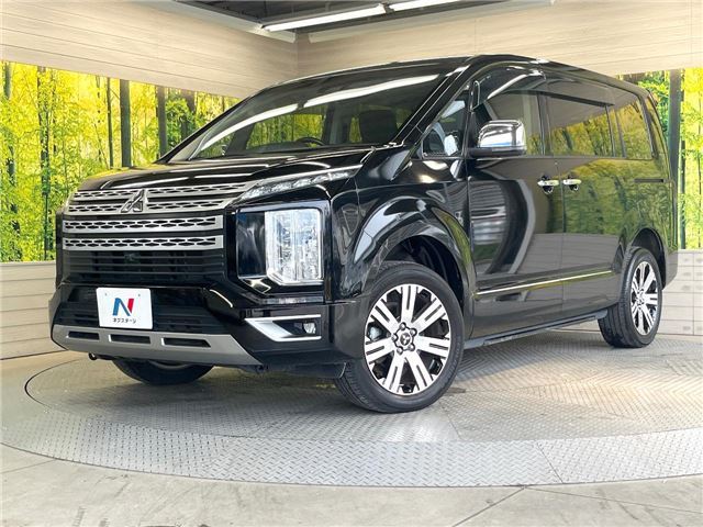 2021 Mitsubishi Delica D:5 P Sedan for sale, Japanese used car export - photo 1 of 30 | GULJI TRADERS