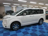 2021 Mitsubishi Delica D:5 2.2 P Diesel Turbo 4WD TV Sedan for sale, Japanese used car export - photo 10 of 50 | GULJI TRADERS