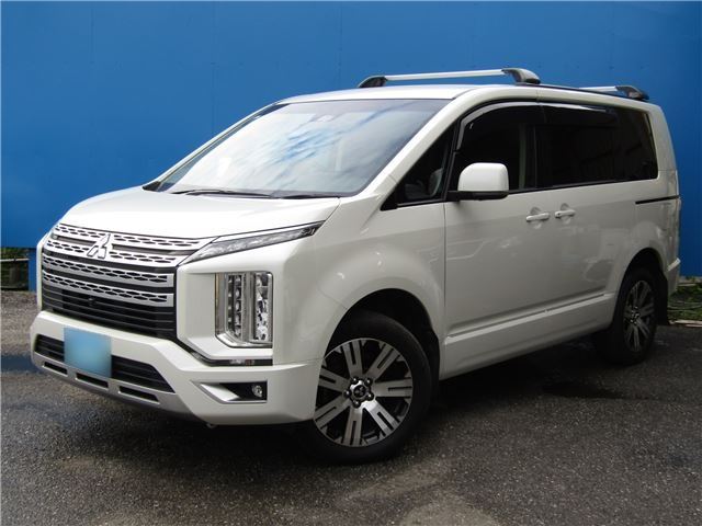 2021 Mitsubishi Delica D:5 - photo 1 2021 Mitsubishi Delica D:5 Sedan for sale, Japanese used car export - photo 1 of 61 | GULJI TRADERS