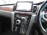 2021 Mitsubishi Delica D:5 Sedan for sale, Japanese used car export - photo 18 of 61 | GULJI TRADERS