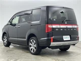 2021 Mitsubishi Delica D:5 P 4WD Sedan for sale, Japanese used car export - photo 2 of 24 | GULJI TRADERS